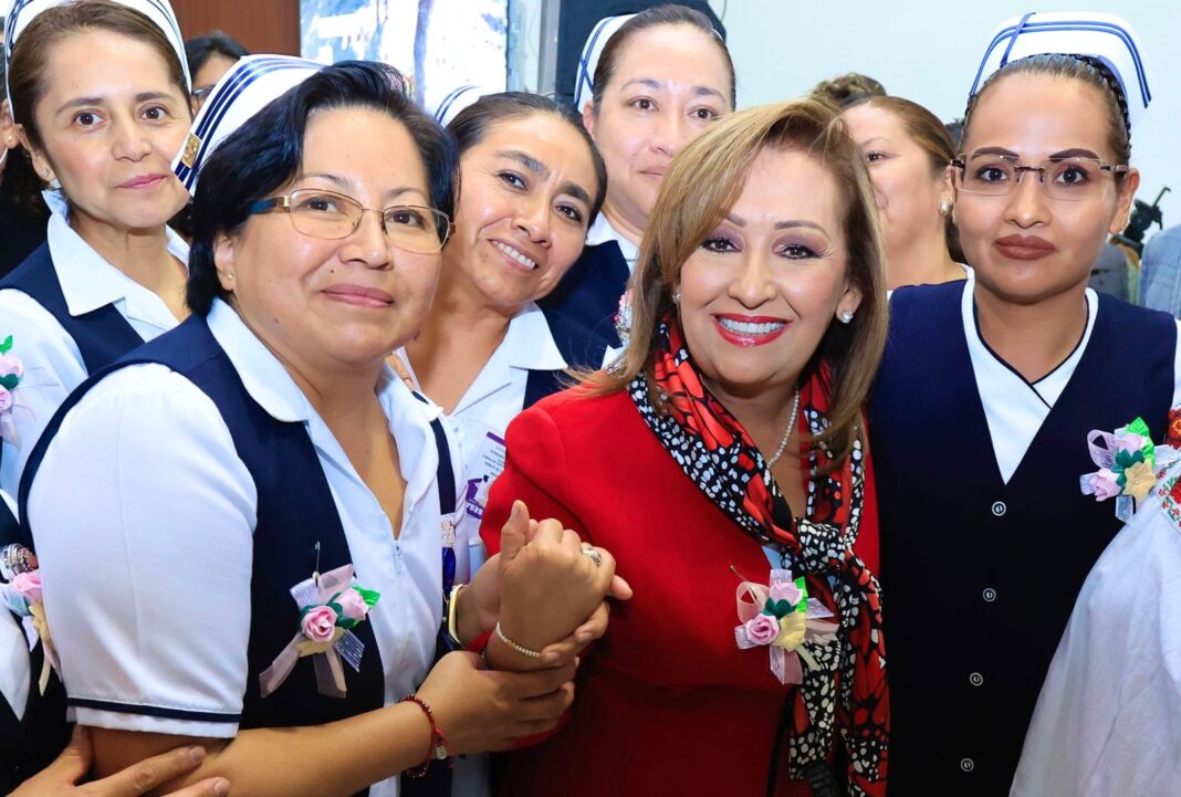 Lorena Cuéllar celebró el día Internacional de las y los enfermeros