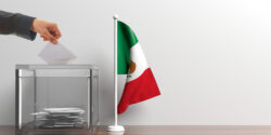 Impulsan en el Senado que mexicanos en el extranjero puedan votar con matrícula consular
