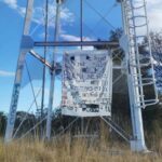 Dejan manta con mensaje de amenaza en Contla