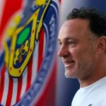 Gabriel Milito vive su mejor momento con Chivas en el Clausura 2026