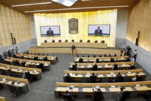 Congreso estatal avala disminución de regidurías en Puebla: de 23 a 15