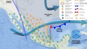 Frente frío 45 atacará de viernes a lunes con lluvias fuertes y masa de aire polar