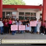 La Presidenta de Quecholac realizó la entrega de Material en la escuela Primaria de San Simón de Bravo