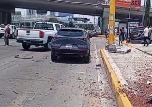 Exceso de velocidad provoca choque múltiple