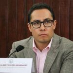 Alcalde Morenista de Pachuca amenaza a sus empleados con despedirlos si no dan like ni comparten sus publicaciones