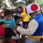 La Presidenta Municipal María Guadalupe Martínez Gerardo brindo una gran cantidad de juguetes a los niños de la comunidad de San Bartolomé Coscomaya