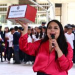 Con “Buzón Rojo”, Tonantzin Fernández fortalece la prevención en escuelas de San Pedro Cholula