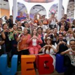 Con cercanía y sensibilidad, Ceci Arellano comparte con familias en cierre de Feria de Puebla