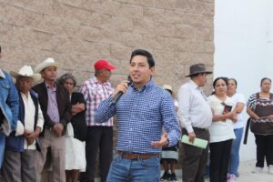 Inician obra de adoquinamiento en Santa Rosa, Tecamachalco