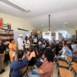 Arturo Osorio apoya a estudiantes de la Primaria José Vasconcelos como padrino de generación