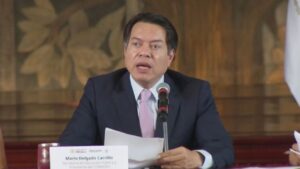 Las escuelas no son una guardería: Mario Delgado