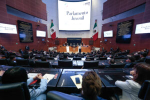Inauguran el Parlamento Juvenil “Voces del Futuro MX”