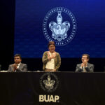Reconoce Rectora Lilia Cedillo compromiso social de egresados de Economía y Finanzas