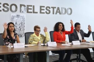 Comisión del Congreso avala iniciativa para garantizar atención médica inmediata y sin condicionamientos a mujeres embarazadas