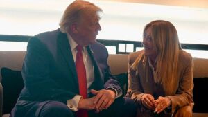 Trump desata críticas por su berrinche contra Meloni