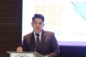 Presentan en el Senado el libro “Repensar la idea de América del Norte en la tercera década del siglo XXI”