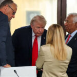 Trump llega a capital de Turquía para participar en cumbre de líderes de la OTAN y lo primero que haces es atacar a Meloni