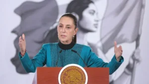 Sheinbaum furiosa por declaraciones de Ken Salazar